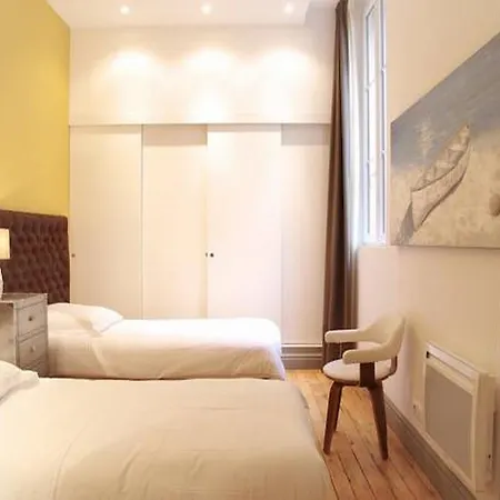 Daire Ecossais Bordeaux